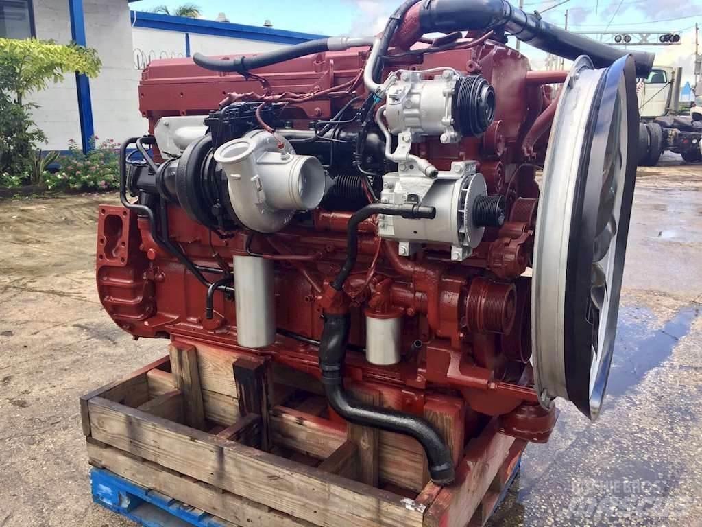 Cummins ISX エンジン