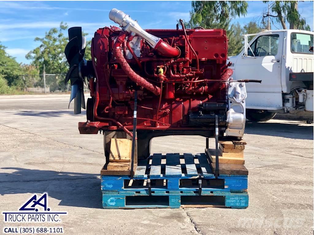 Cummins ISX エンジン