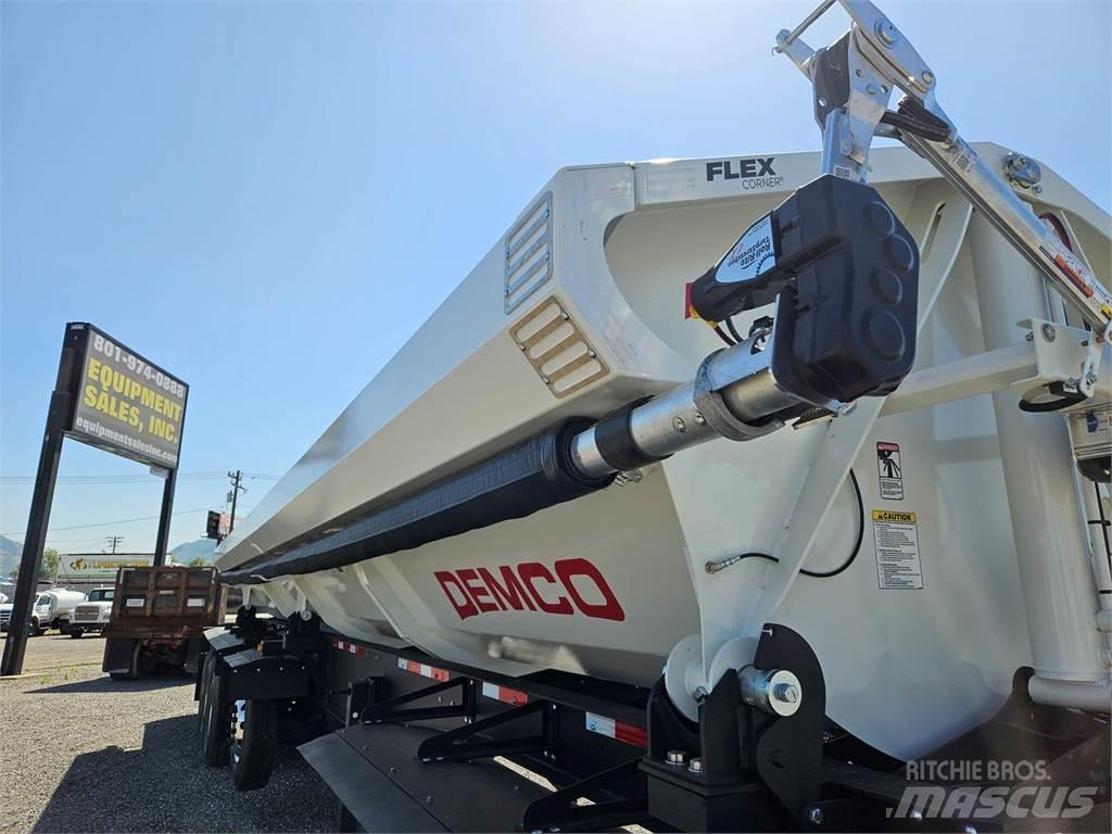 Demco  ダンプトレーラー