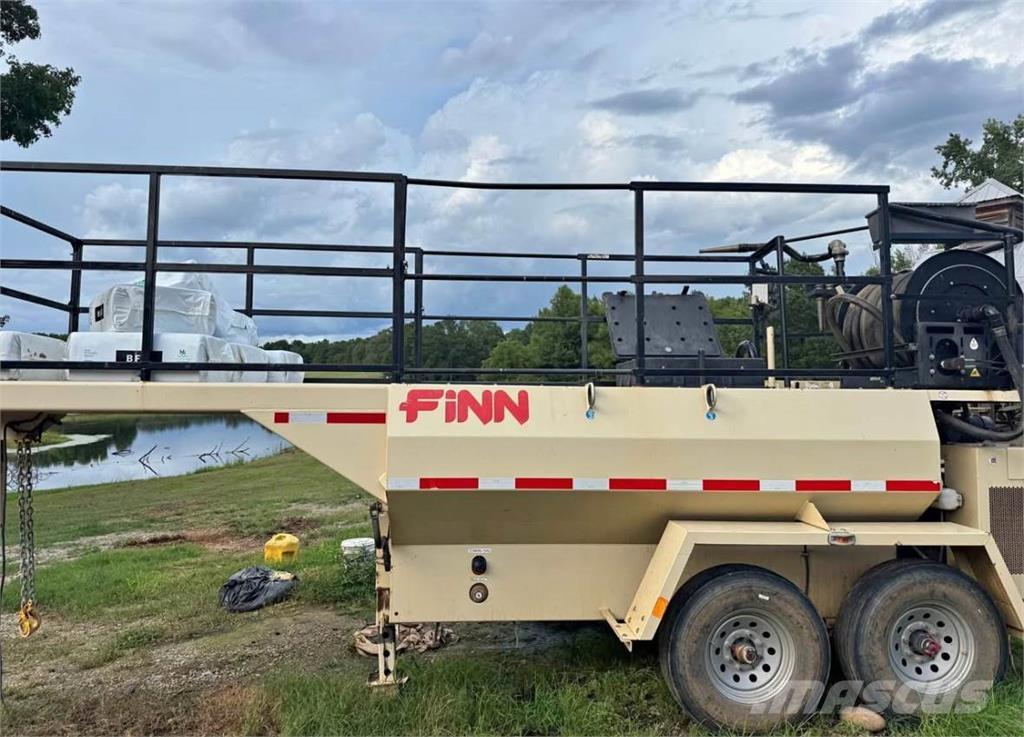 Finn T120 ホッパー、ブロワー、エレベーター