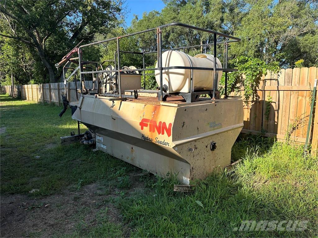Finn T120 ホッパー、ブロワー、エレベーター