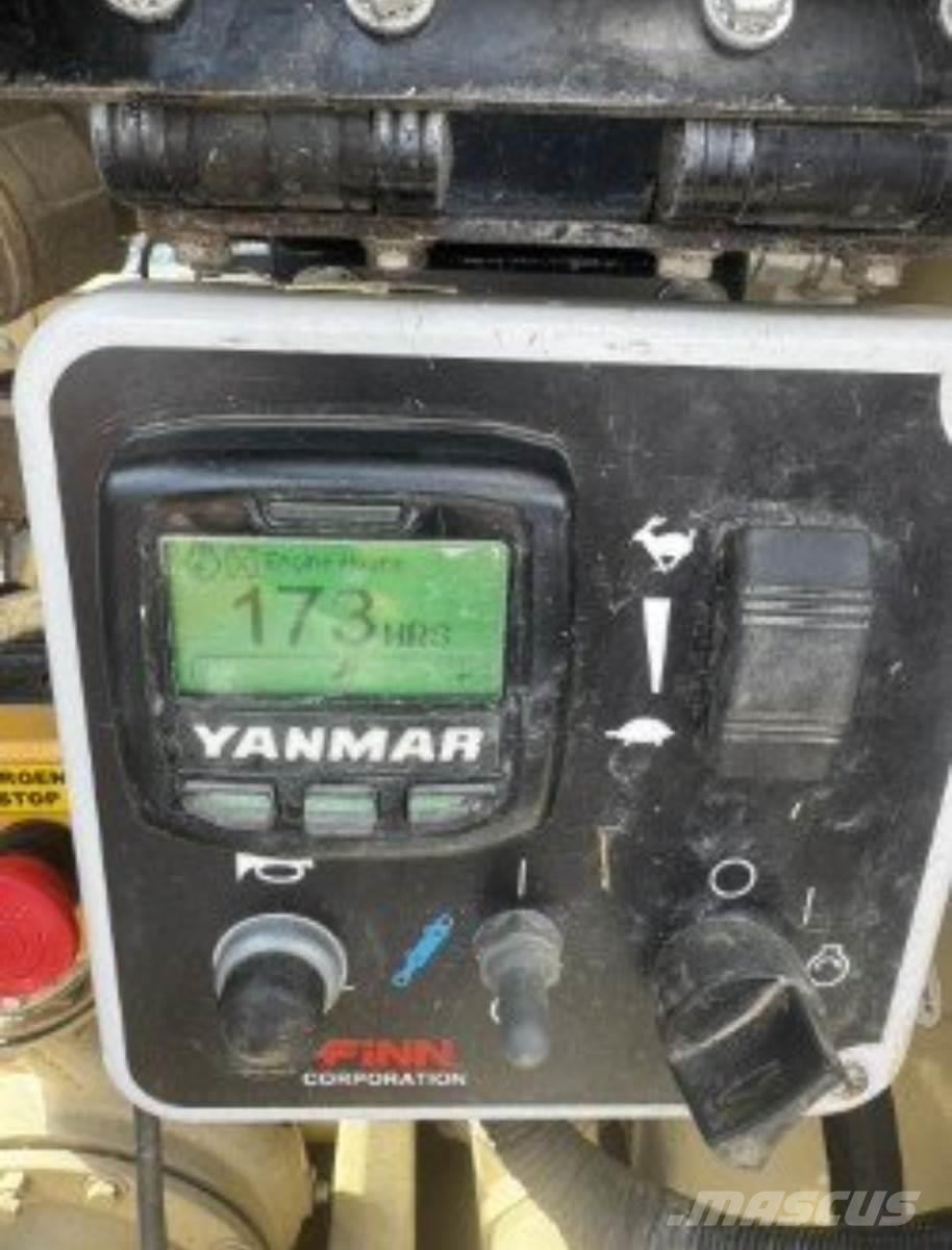 Finn T120 ホッパー、ブロワー、エレベーター