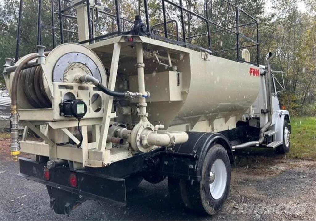 Finn T170 ホッパー、ブロワー、エレベーター