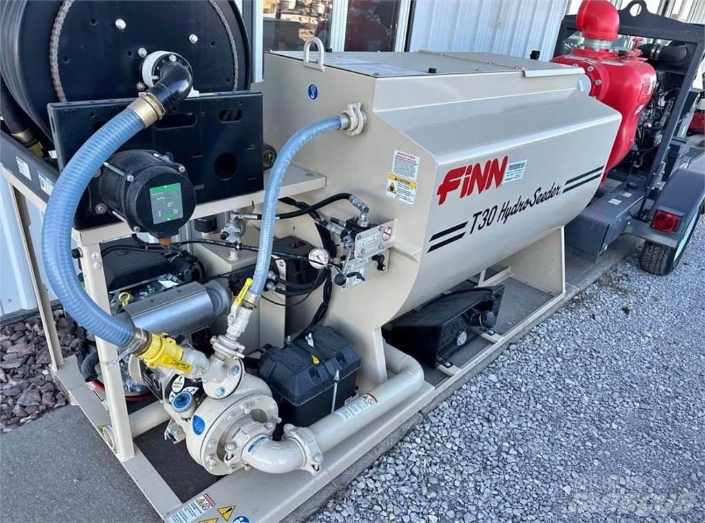 Finn T30 ホッパー、ブロワー、エレベーター