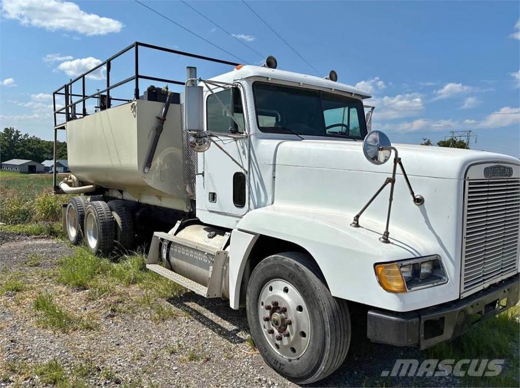 Finn T330 ホッパー、ブロワー、エレベーター