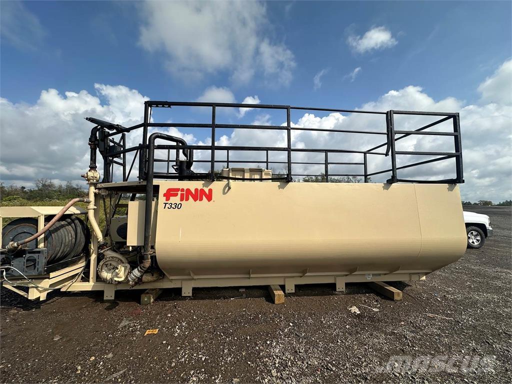 Finn T330 ホッパー、ブロワー、エレベーター