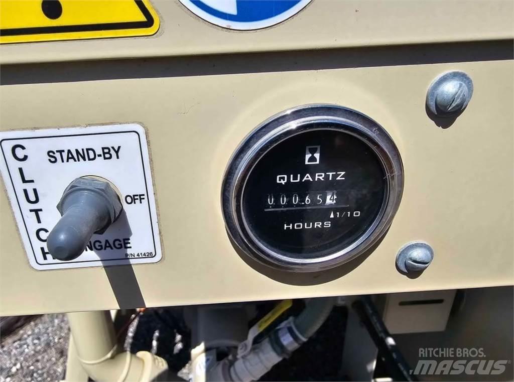 Finn T75T ホッパー、ブロワー、エレベーター