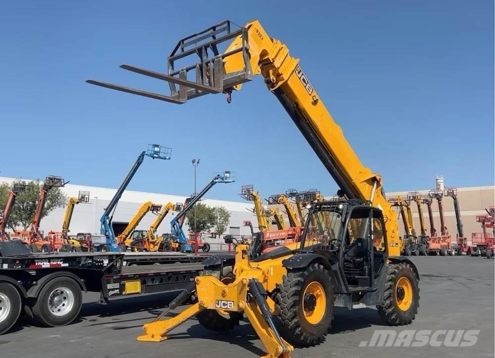 JCB 512-56 テレスコーピックハンドラー
