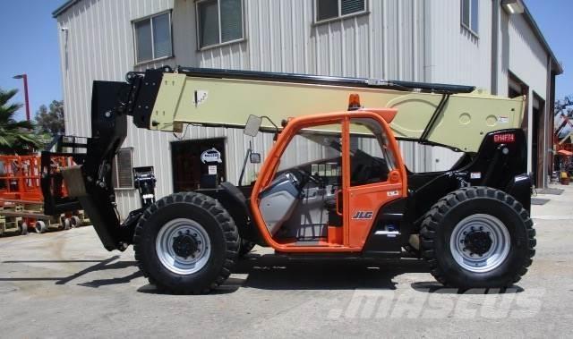JLG 1055 テレスコーピックハンドラー