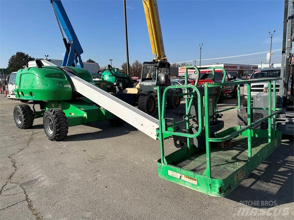 JLG 400S ブームリフト　直伸型