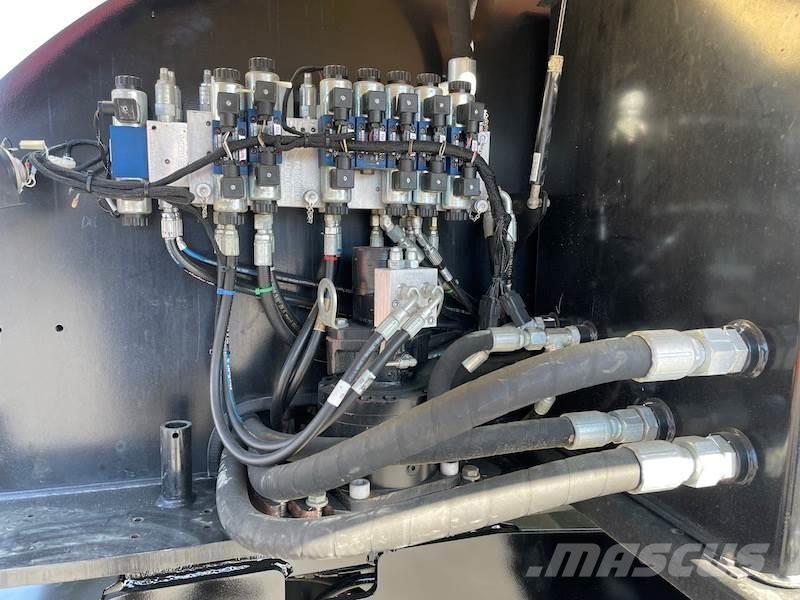 JLG 460SJ ブームリフト　直伸型