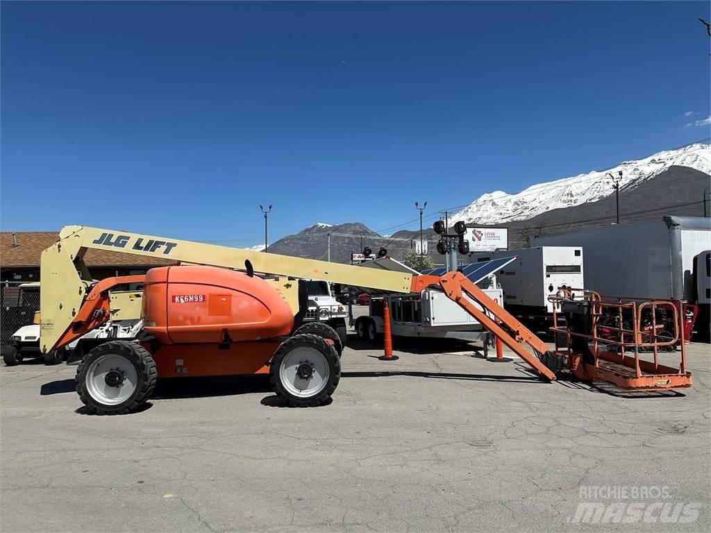 JLG 600AJ ブームリフト　直伸型