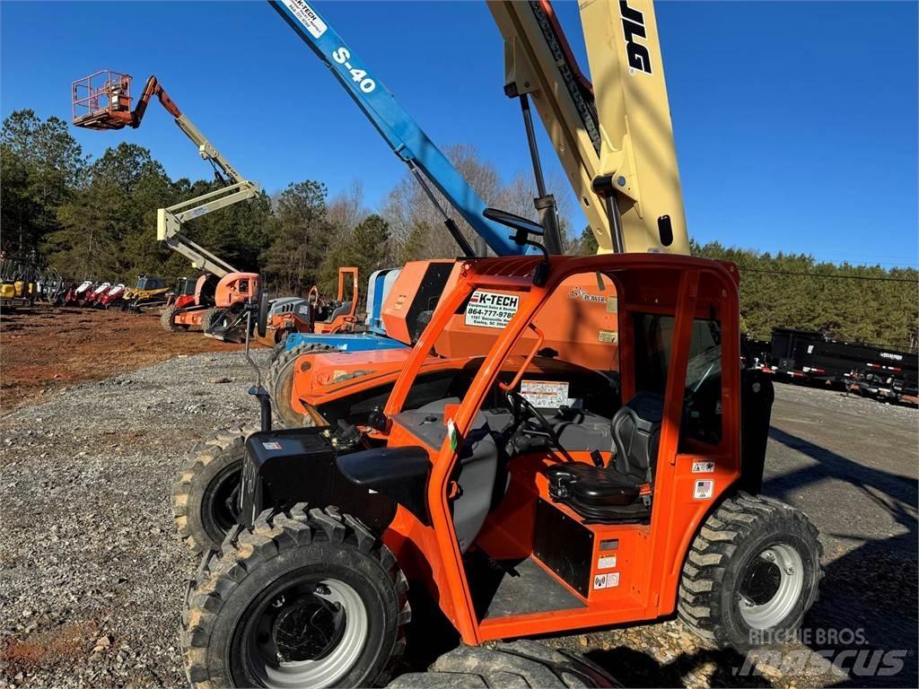 JLG G5-18A テレスコーピックハンドラー
