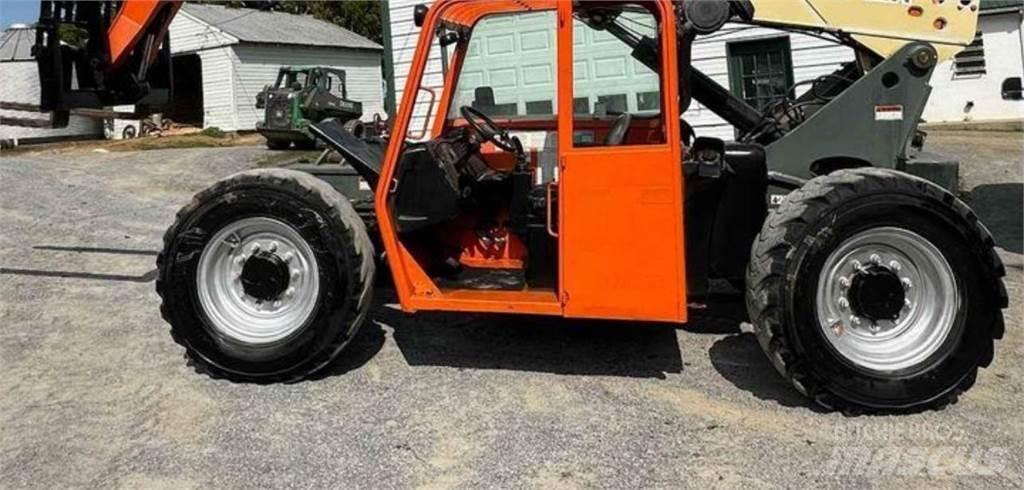 JLG G6-42A テレスコーピックハンドラー