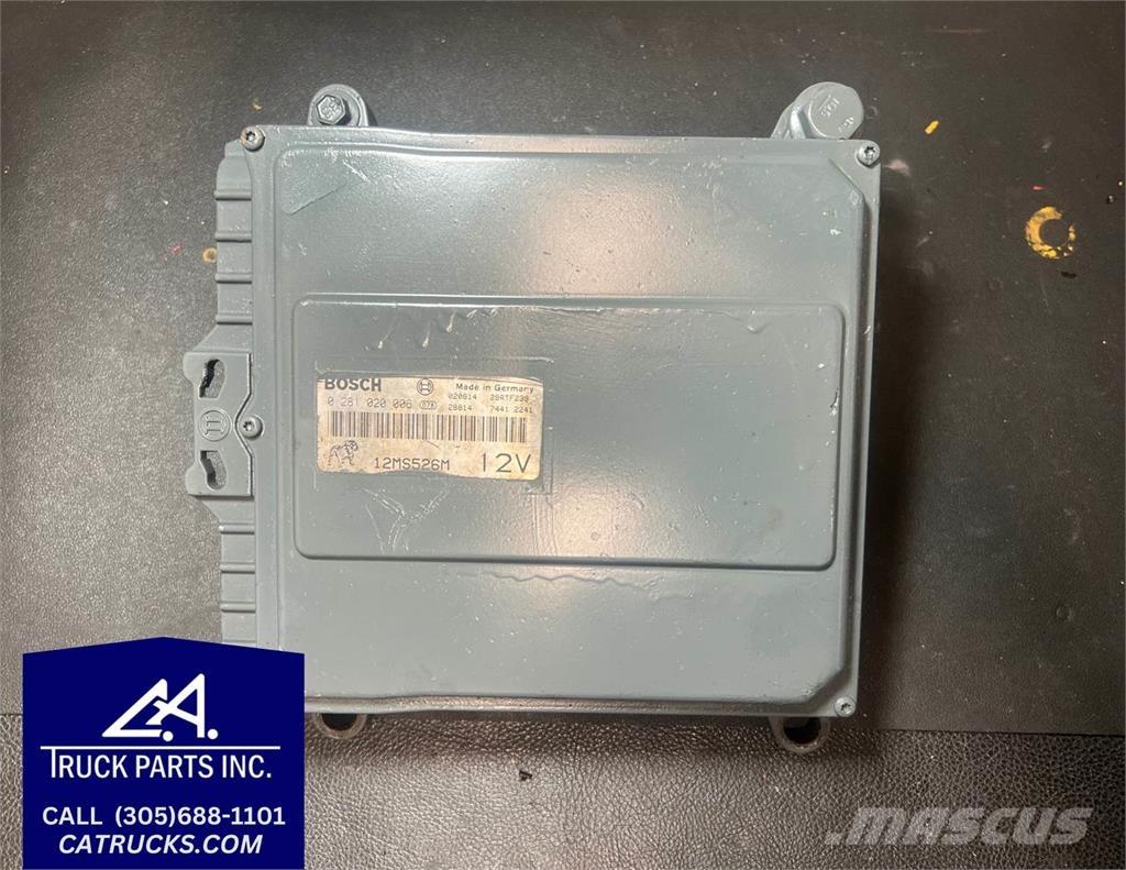 Mack AMI 電子機器