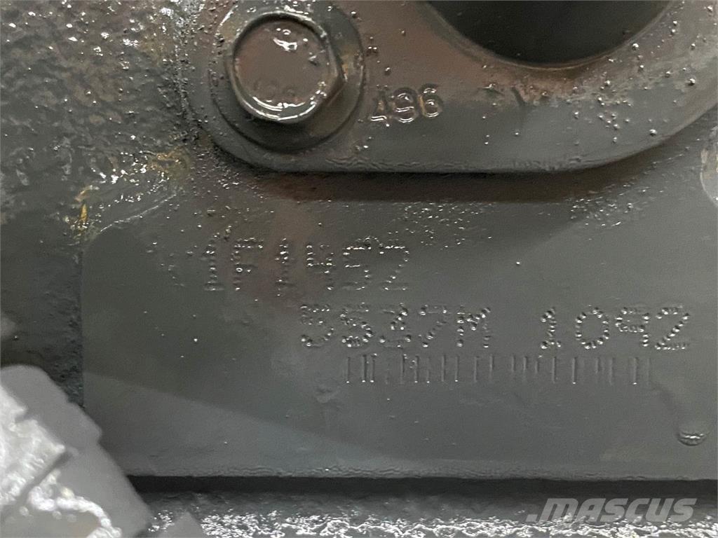 Mack E7 エンジン
