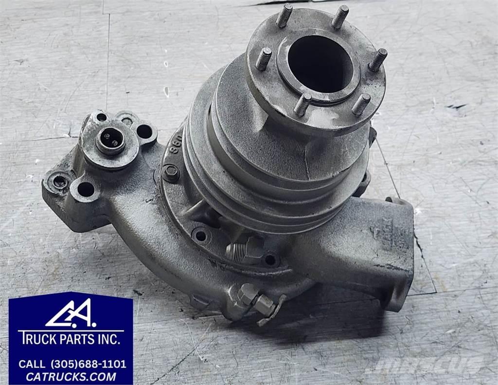Mack E7 電子機器