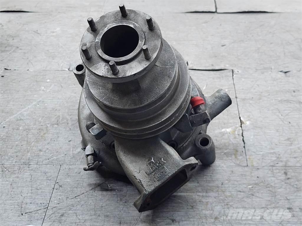 Mack E7 電子機器