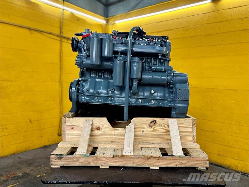 Mack E7 エンジン