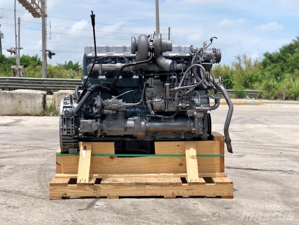 Mack E7-300 エンジン