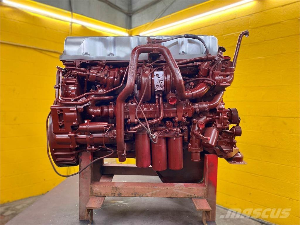 Mack MP7 エンジン