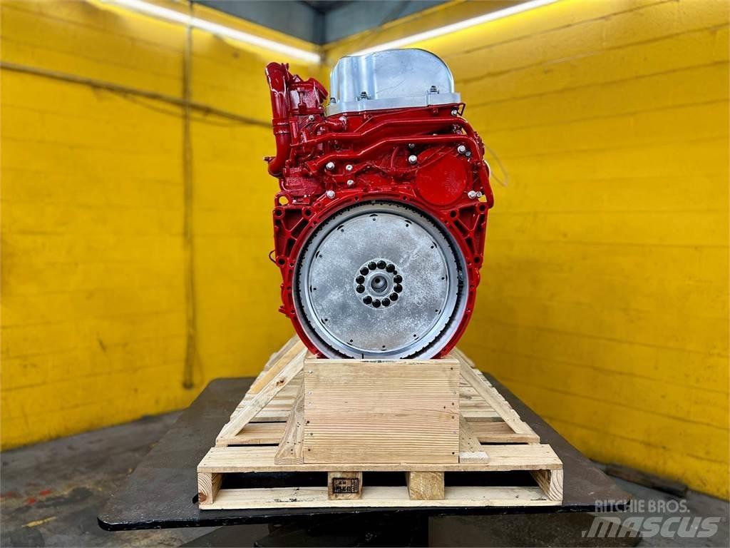 Mack MP7 エンジン