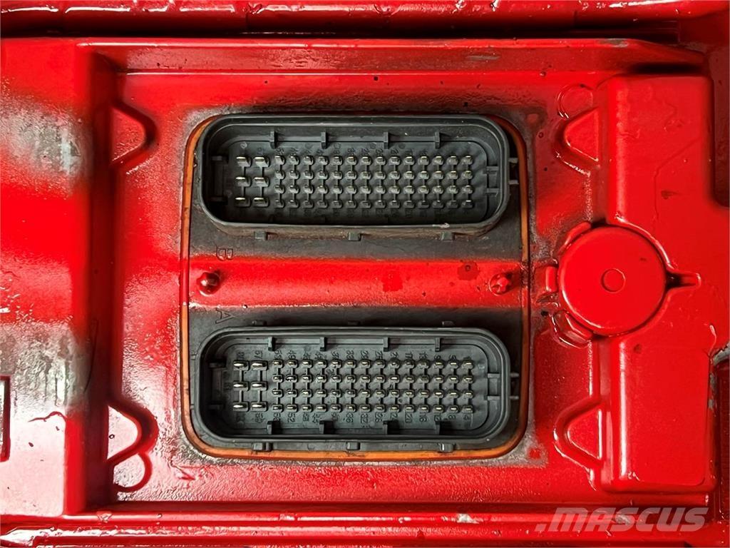 Mack MP7 電子機器