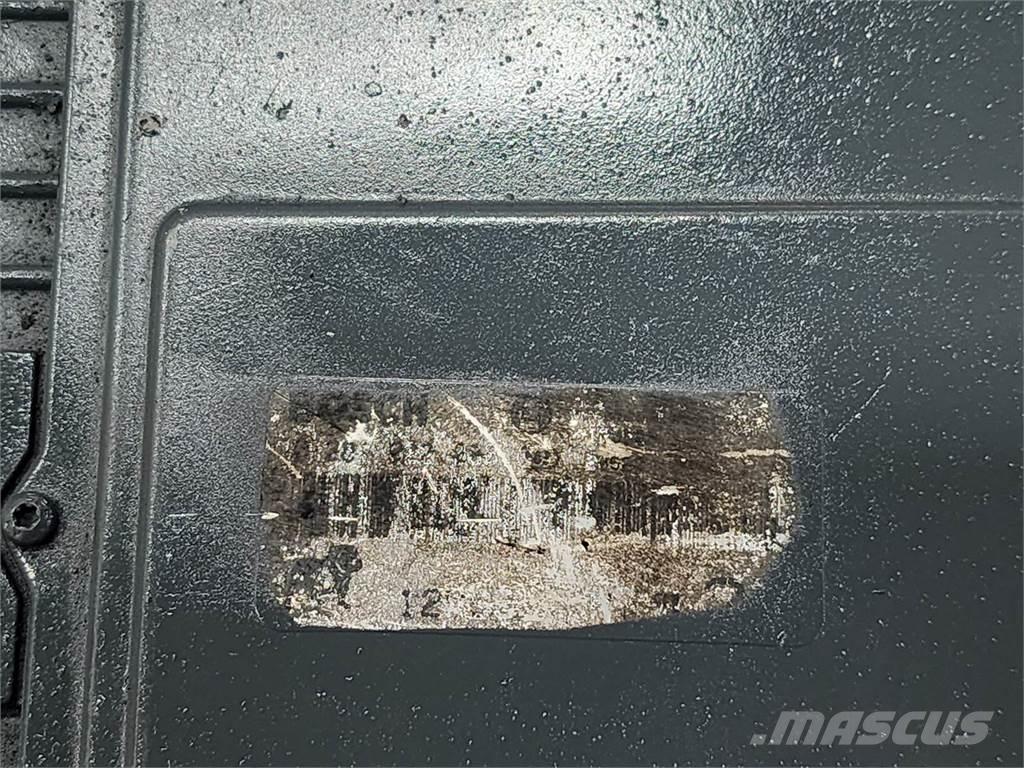 Mack N/A 電子機器