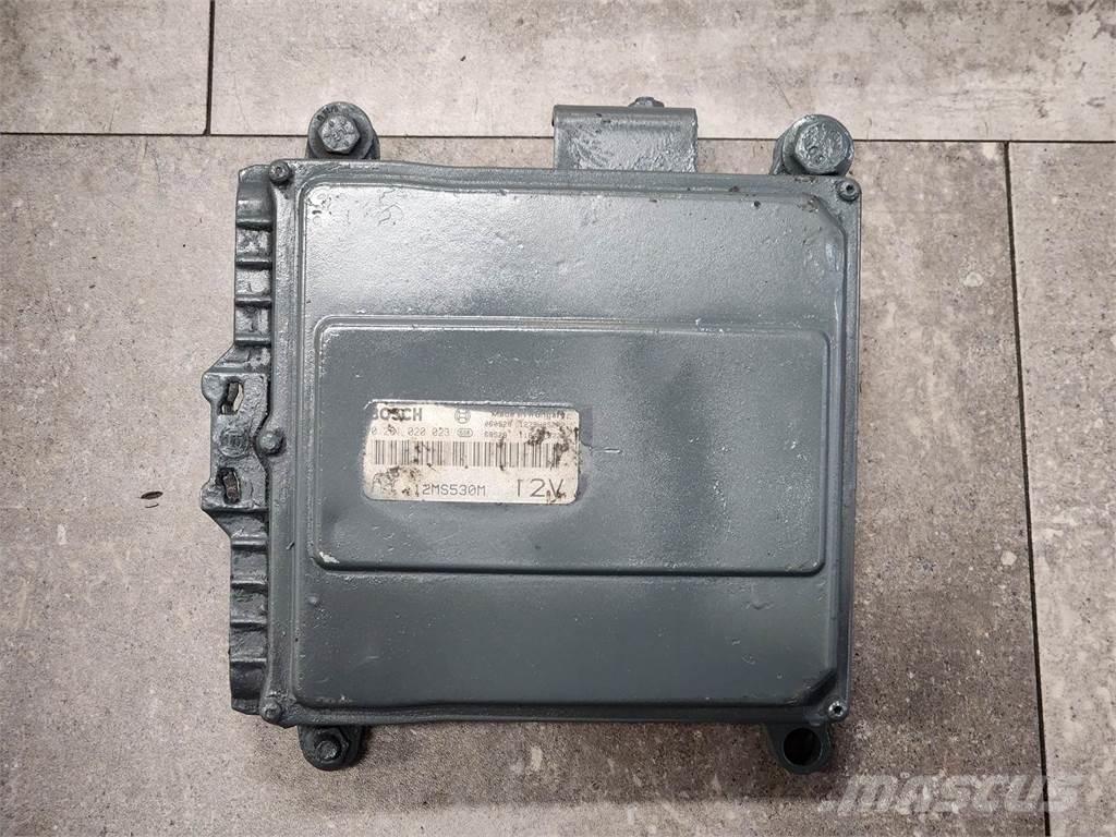 Mack N/A 電子機器