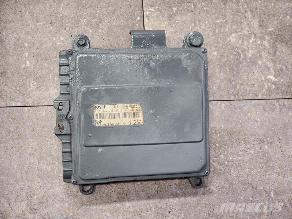 Mack N/A 電子機器