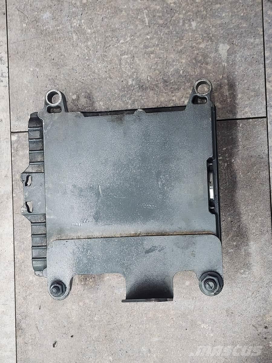Mack N/A 電子機器