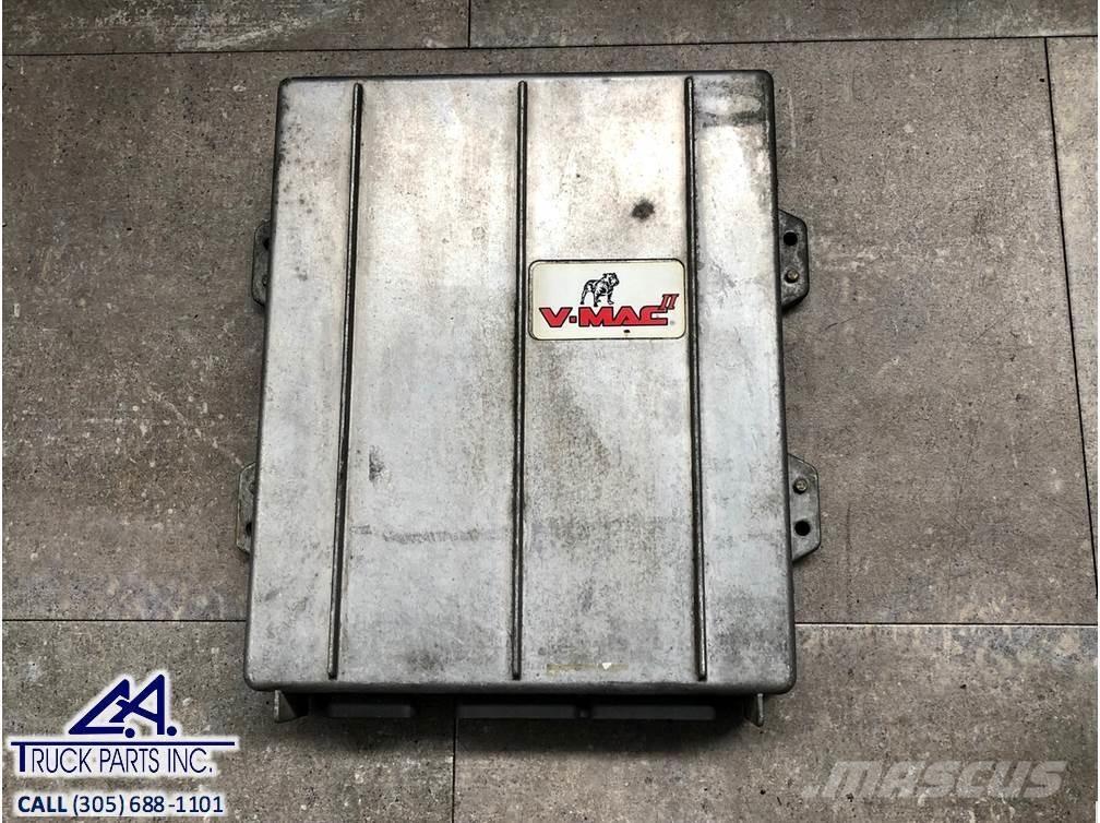 Mack V-Mac 電子機器
