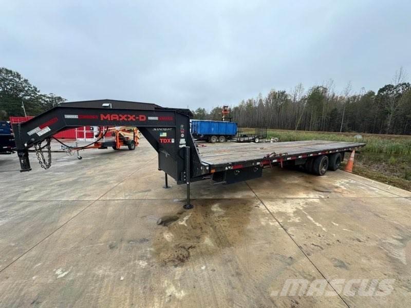  Maxxd 車両運搬用トレーラー