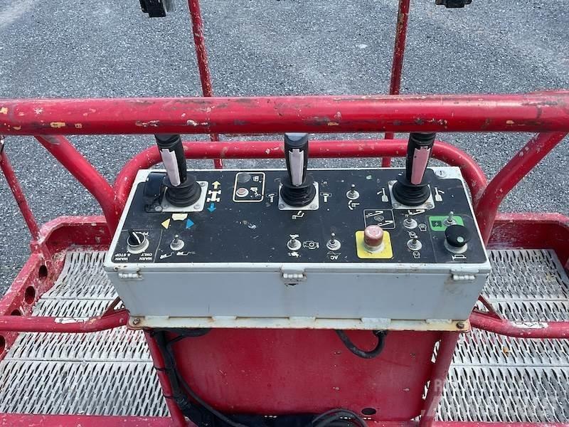 MEC 45J ブームリフト　直伸型