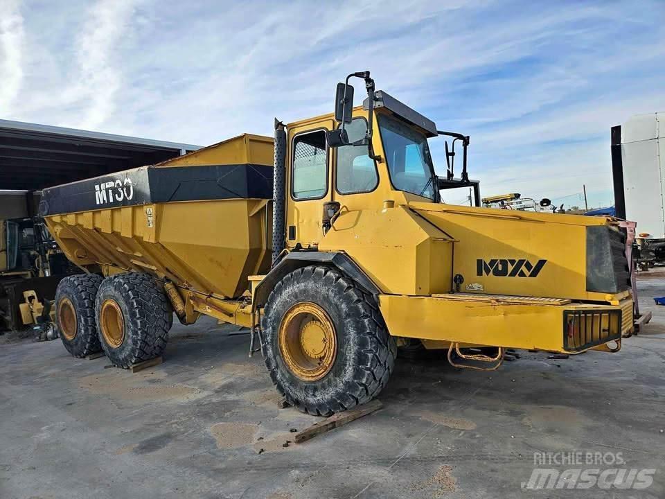 Moxy MT-30 アーティキュレート式ダンプトラック