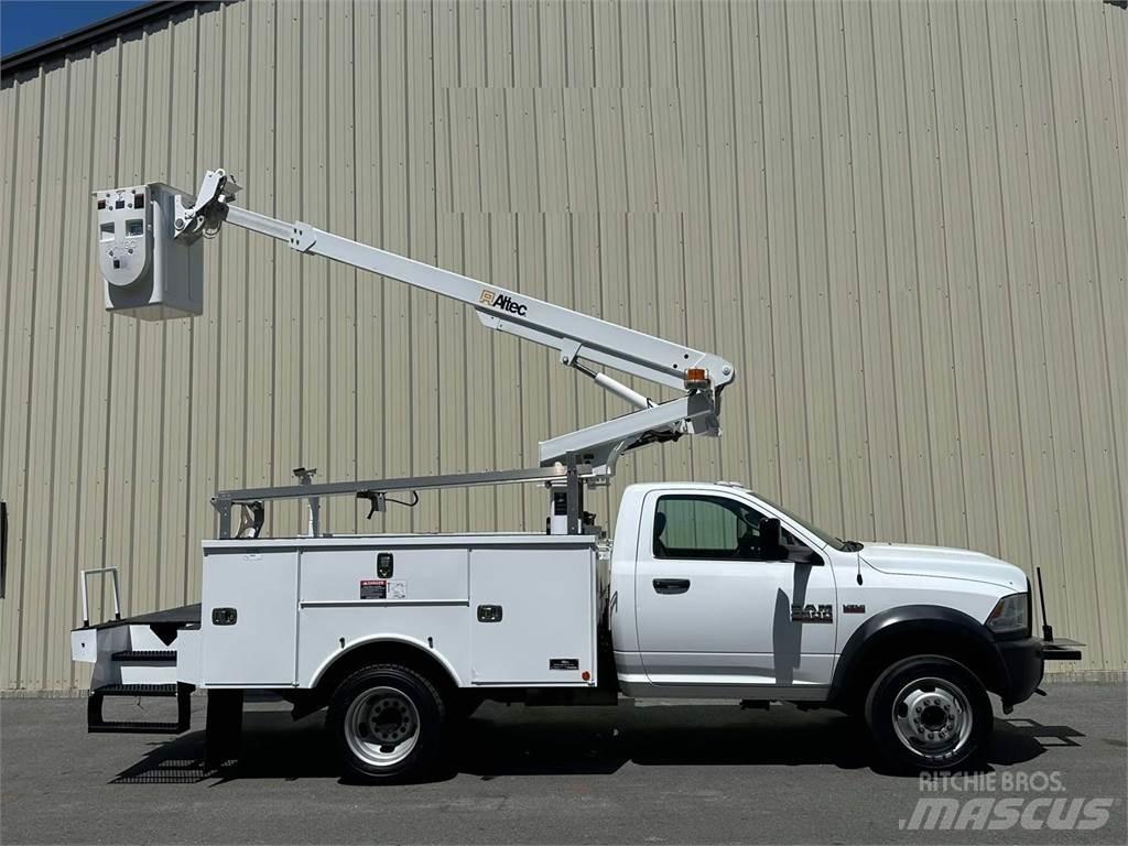 RAM 4500 トラック高所作業車
