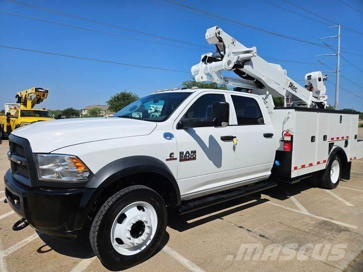 RAM 5500 トラック高所作業車