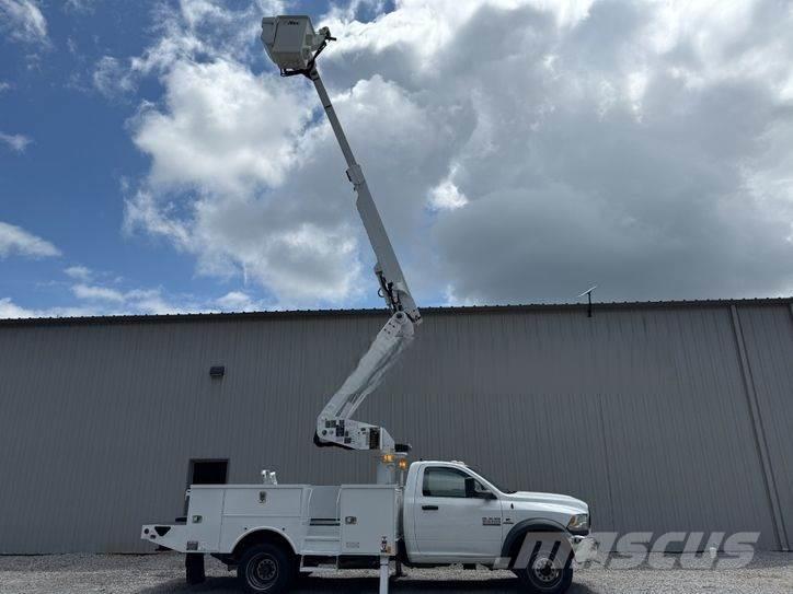 RAM 5500 トラック高所作業車