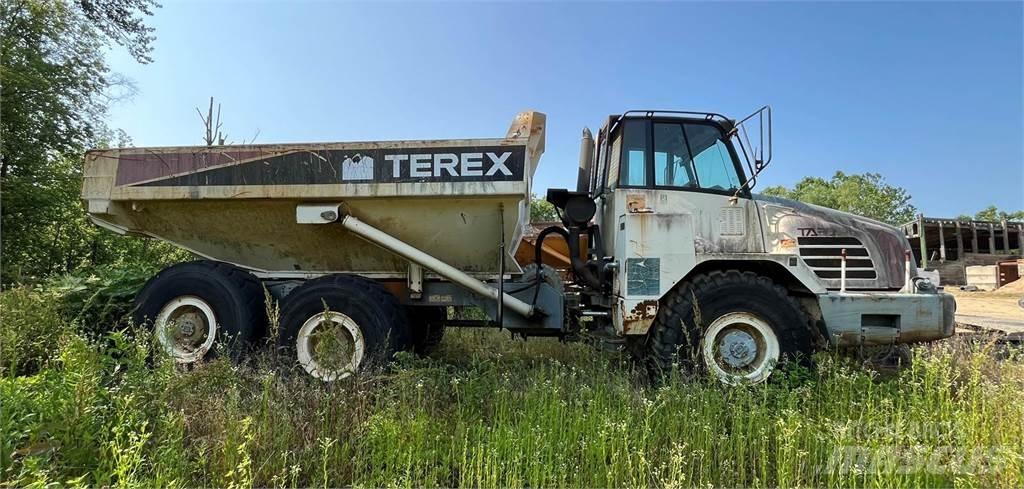 Terex TA30 アーティキュレート式ダンプトラック