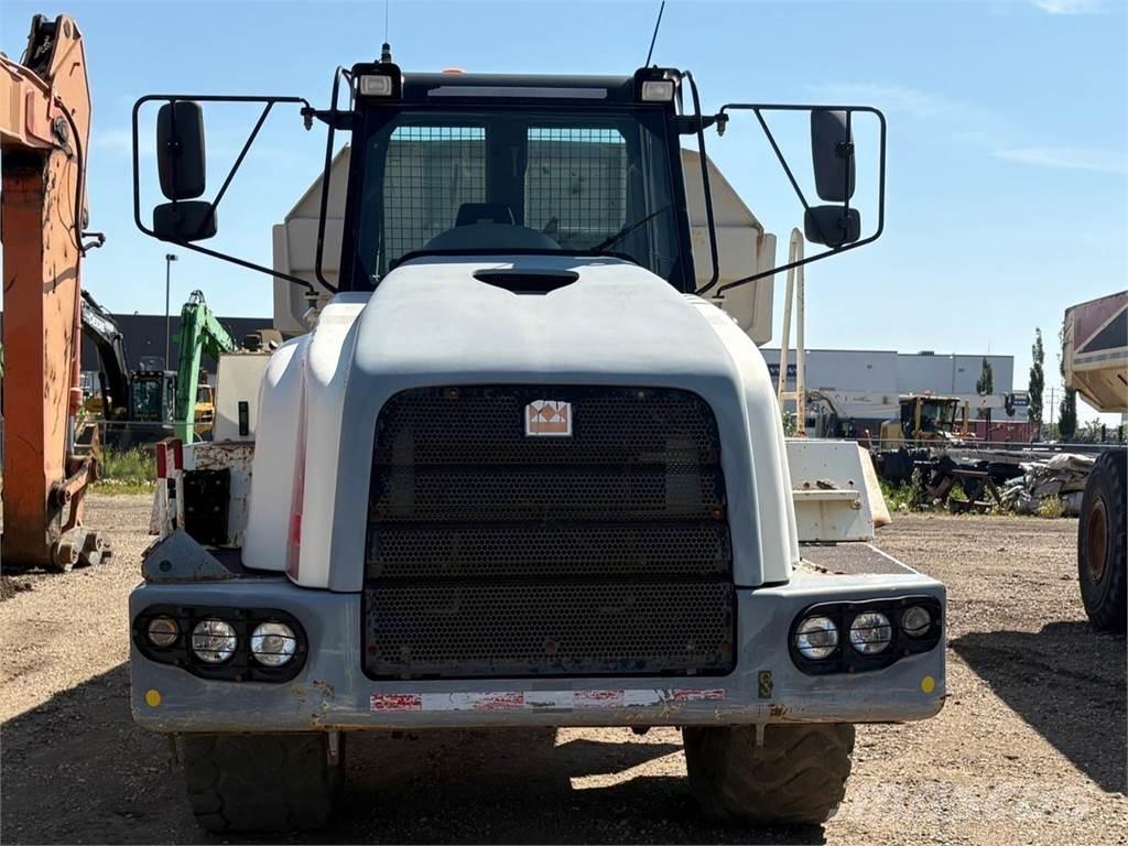 Terex TA30 アーティキュレート式ダンプトラック