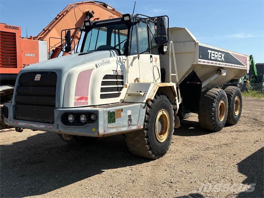 Terex TA30 アーティキュレート式ダンプトラック