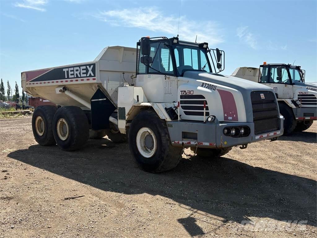 Terex TA30 アーティキュレート式ダンプトラック