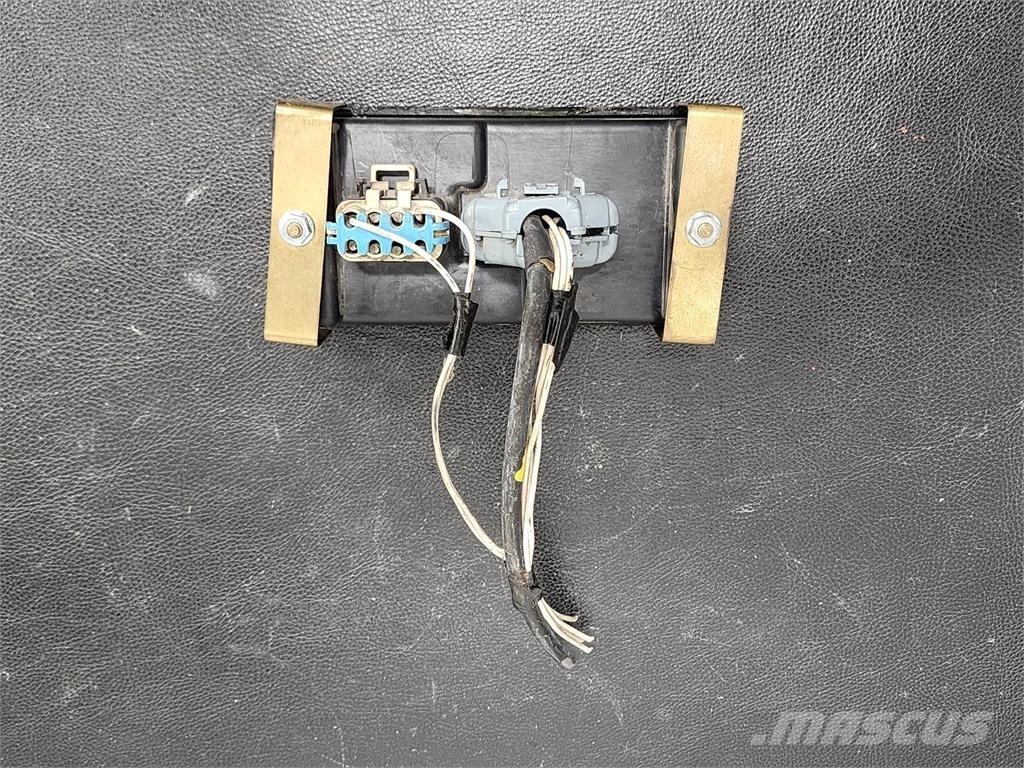  Unmarked 電子機器