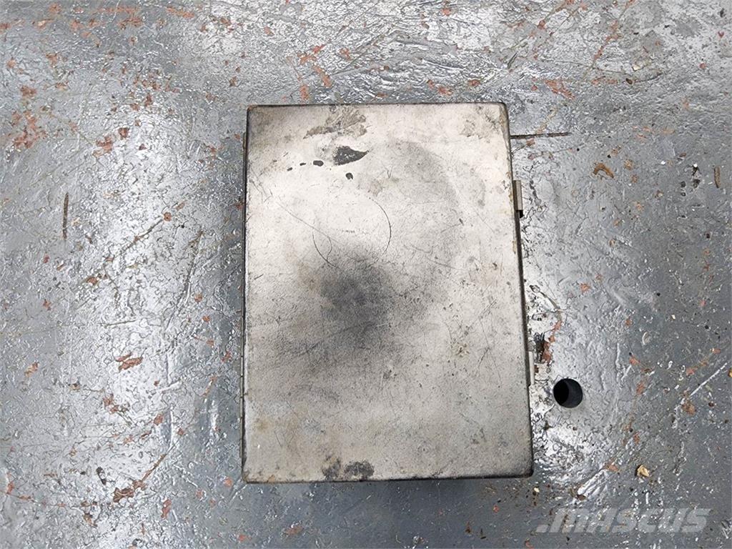  Unmarked 電子機器