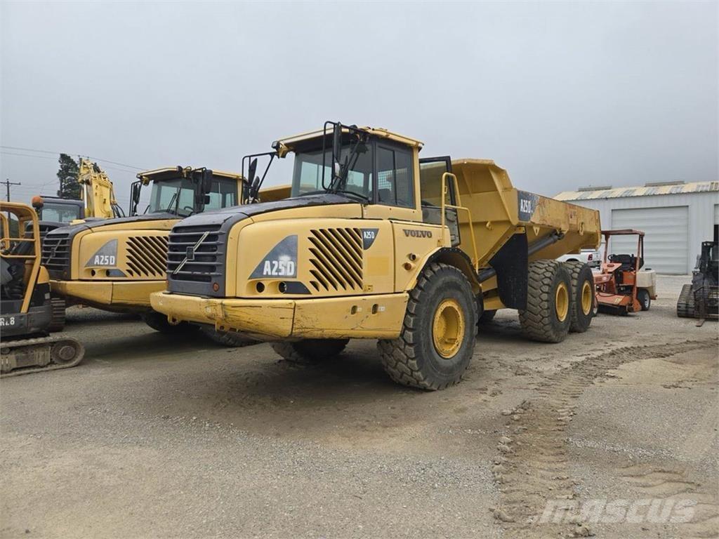 Volvo A25D アーティキュレート式ダンプトラック