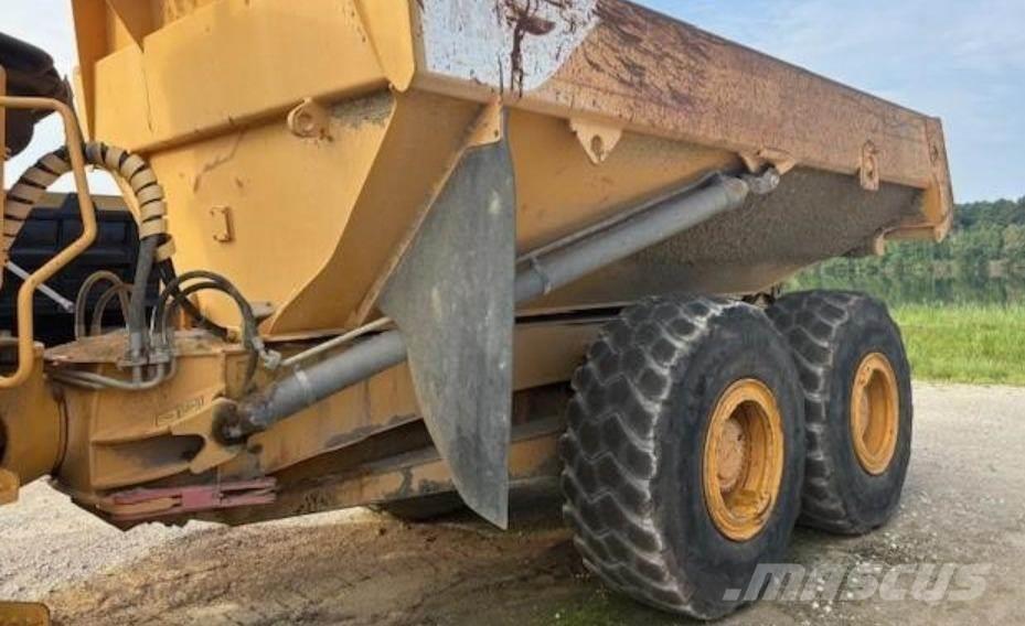 Volvo A30D アーティキュレート式ダンプトラック