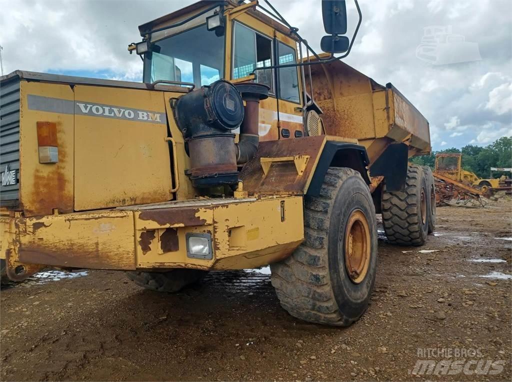 Volvo A35 パネルバン