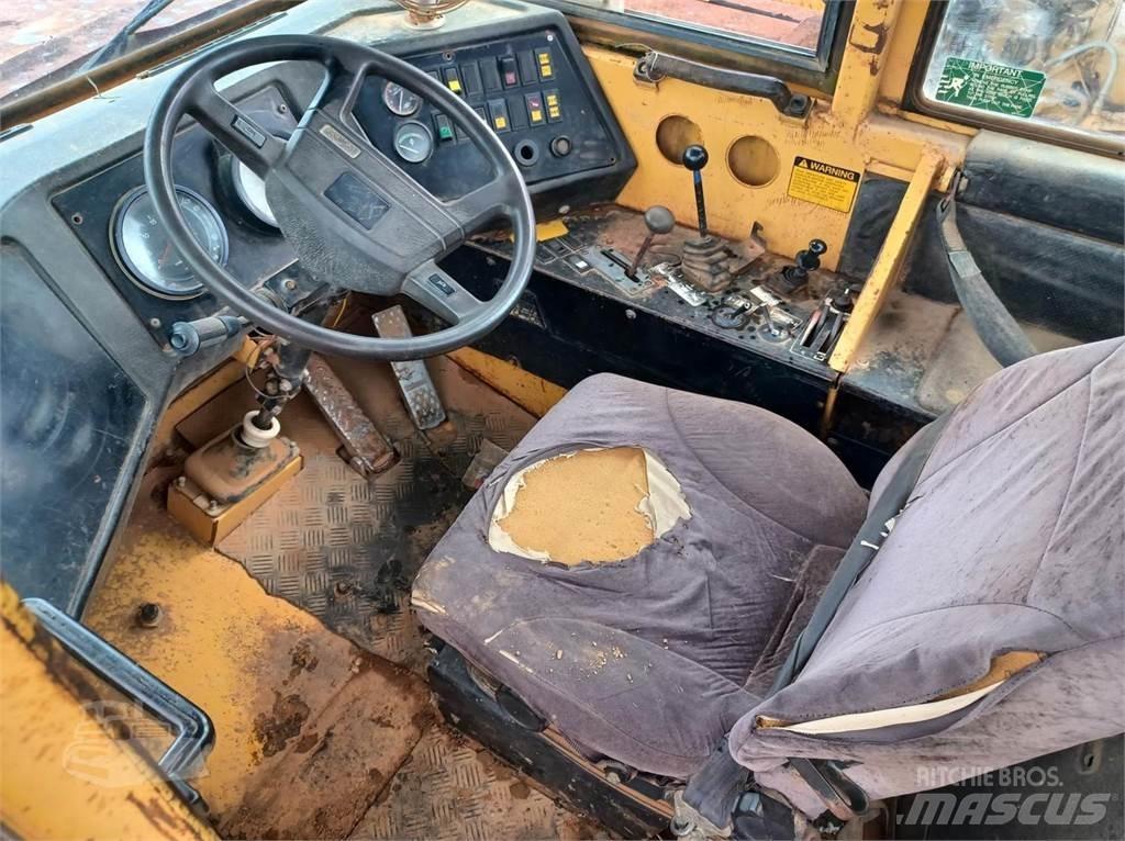 Volvo A35 パネルバン