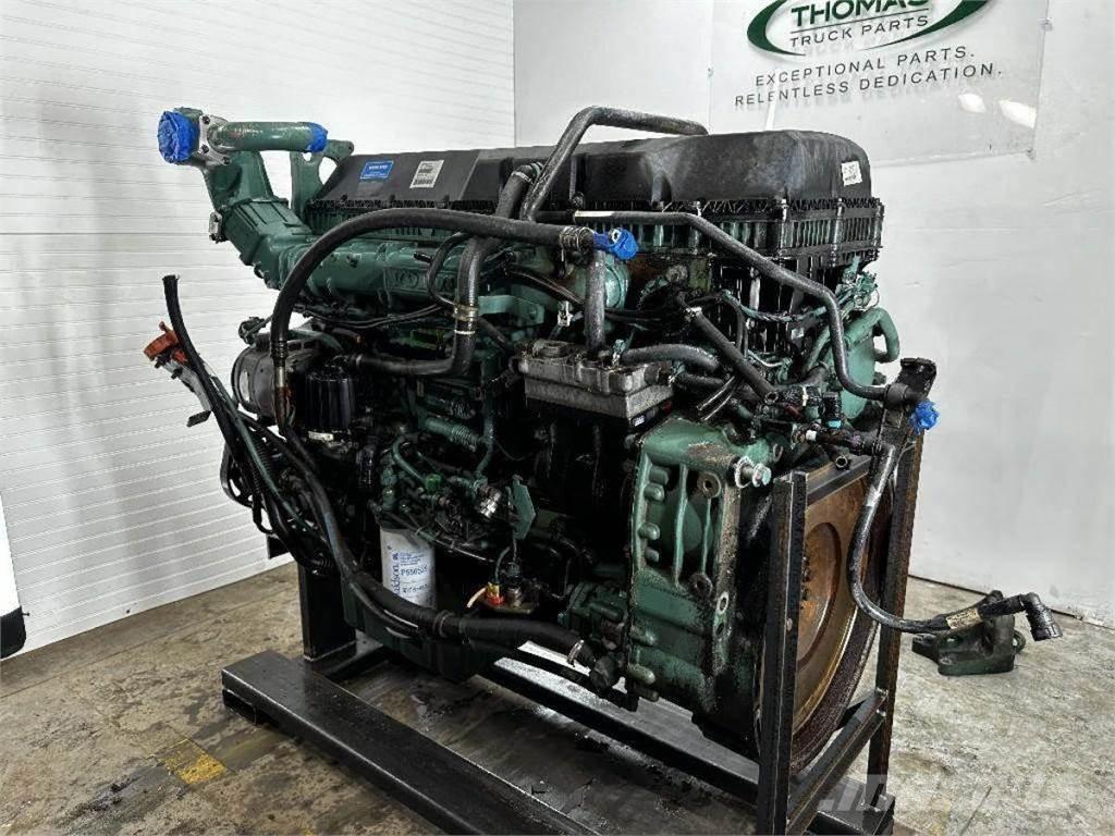 Volvo D13 エンジン