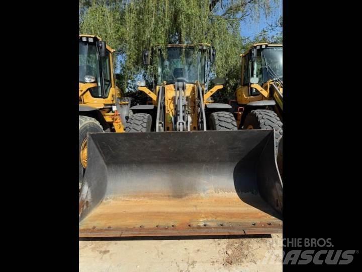 Volvo L70H ホイールローダー・タイヤショベル